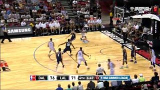 July 15, 2015 - Mavericks vs. Lakers - D'Angelo Russell Bounce Pass To Tony Mitchell
