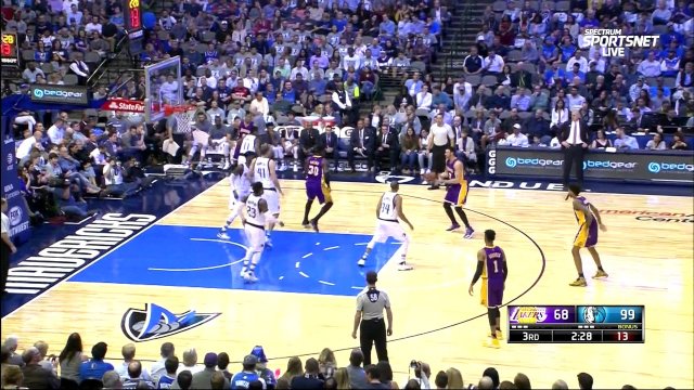 March 7, 2017 - Lakers vs. Mavericks - 3rd Quarter Team Highlights